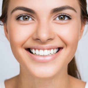 Современные коронки: совершенство улыбки в деталях